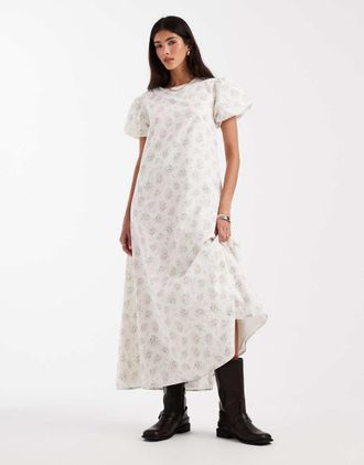 Daisy Street Vestito grembiule midi bianco a fiorellini con maniche a sbuffo