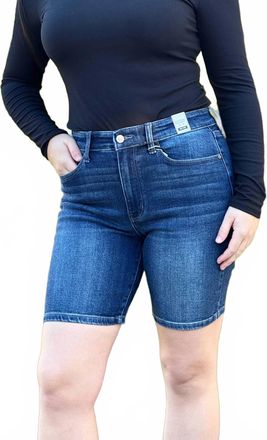 Judy Blue Sunny Days Ahead Bermuda Shorts In Medium Wash