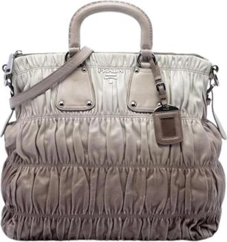 Prada Pre-owned Gathered Leather Satchel - Dames - Vintage Shopper - Beige - ONE Size - Leer - Vintage