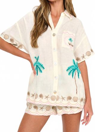 Show me your Mumu Parker Button Down Shirt In Beachfront Embroidery