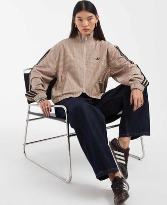 adidas Originals track top a quadri marrone chiaro