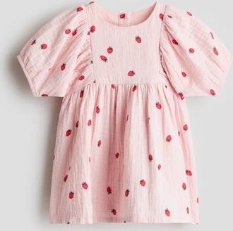 H&M Cotton muslin dress in Light Pink/strawberries at Nordstrom, Size 18M