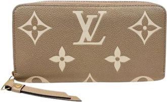 Louis Vuitton Pre-owned Clutches, female, Beige, Size: ONE SIZE Pre-owned Long wallet (bi-fold)