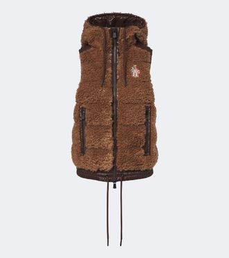 Moncler Hooded teddy down vest