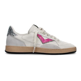 4B12 Sneakers, female, White, Size: 7 US Play New