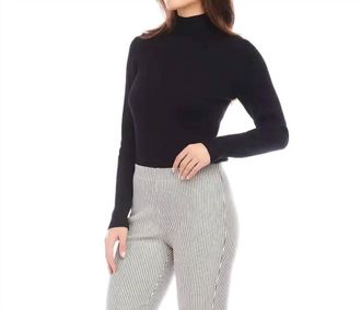 Karen Kane Rumer Ribbed Turtleneck Sweater In Black