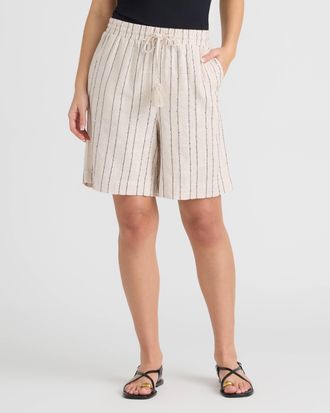 NVLT Womens Pull-On Bermuda Short w Sequin Stripe