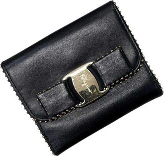 Ferragamo Black Leather Wallet (Bi-Fold) (Pre-Owned)