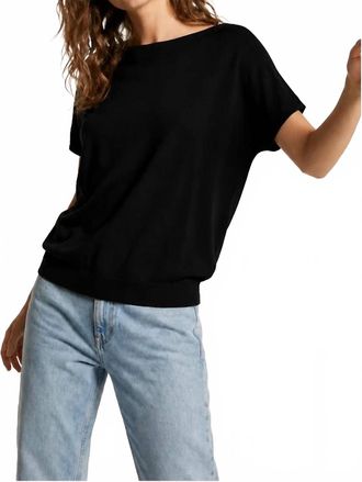 Q2 Lightweight Knit Sweater In Black Sands