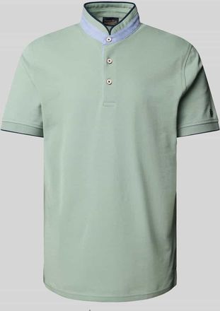 Christian Berg Regular Fit Poloshirt mit Stehkragen in Oliv, Gr&ouml;&szlig;e M