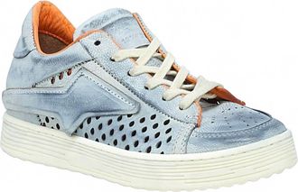 Miz Mooz Womens Adrian Sneakers In White Ash