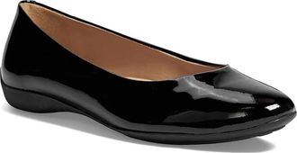Marc Joseph New York Bedford Street Flat in Black at Nordstrom Rack, Size 8.5