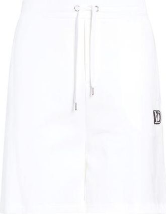 Valentino Garavani BOTTOMWEAR - Shorts & Bermuda Shorts on YOOX.COM