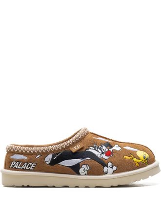 UGG Tasman X PALACE looney tunes graphic slippers - men - Fabric/Fabric/Rubber - 10 - Brown