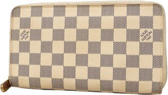 Louis Vuitton White Long Wallet (Bi-Fold) (Pre-Owned)