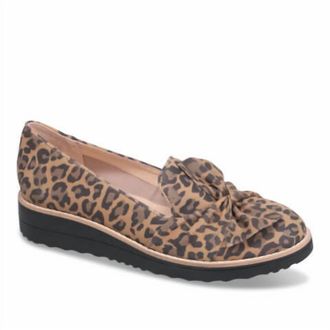Django & Juliette Womens Oclem Foam Wedge Sandal In Camel Leopard Suede