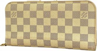 Louis Vuitton White Long Wallet (Bi-Fold) (Pre-Owned)