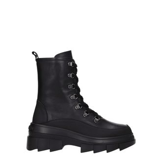 Stuart Weitzman Veterschoenen met een militaire uitstraling