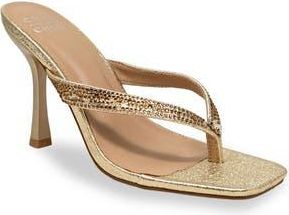 Chase + Chloe by Intouch Footwear Vixxy Embellished Toe Post Sandal in Gold at Nordstrom Rack, Size 6.5