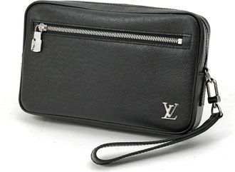 Louis Vuitton Black Noir Taiga Leather Cuir Ombre Leather Clutch Bag Pochette (Pre-Owned)