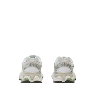 New Balance Low-Top Mesh Sneaker - White