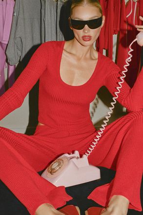 Alo | Sweater Knit Unwind Long Sleeve Top in Bright Red, Size: Medium