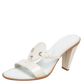 Tod's Tods Cream Patent Leather Open Toe Slide Sandals