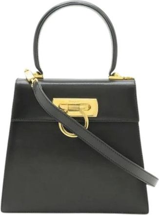 Ferragamo Pre-owned Handbags, female, Black, Size: ONE SIZE Pre-owned Gancini Handbag