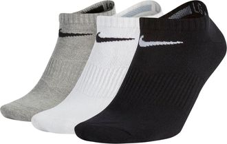 Nike Logo Pattern Casual Sports Socks 3 Pairs Gray / White / Black SX4705-901