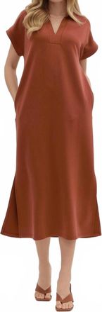 Entro Autumn Stroll Midi Dress In Burgundy