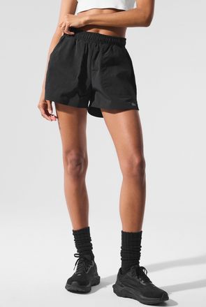 Alo | Alumni Short in Black, Size: Medium