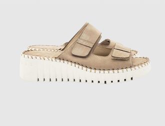 Eric Michael Womens Barcelona Slides In Beige