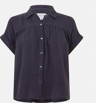 Velvet Velvet By Graham And Spencer Womens Regular Fit Short Sleeve Shirt - Navy - Size: 10