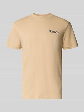 Tommy Jeans Regular Fit T-Shirt aus reiner Baumwolle in Beige, Gr&ouml;&szlig;e XXL