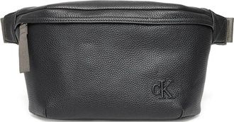 Calvin Klein Jeans logo-embossed belt bag - Black