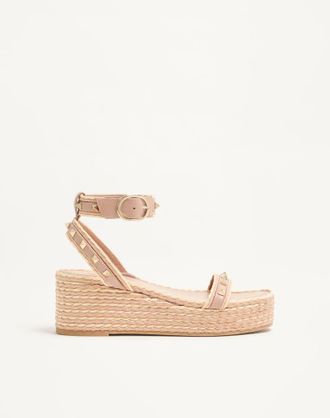 Valentino Garavani ROCKSTUD FLATFORM SANDAL IN CALFSKIN 45MM Woman ROSE CANNELLE 35