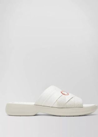 Chlo&eacute; chunky slides