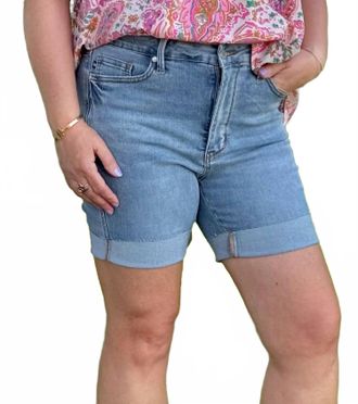 Judy Blue Cuffed Tummy Control Shorts In Light Wash