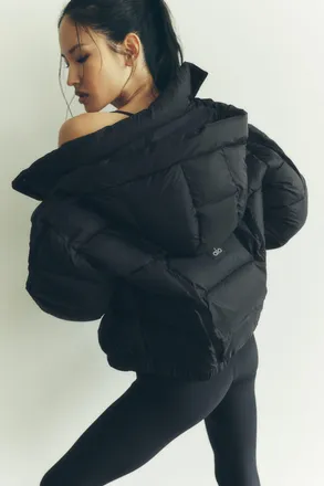 Alo | Aspen Love Puffer Jacket in Black, Size: Medium