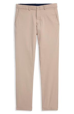 Vineyard Vines Chilmark Flat Front Stretch Chinos in Khaki at Nordstrom, Size 40 X 30