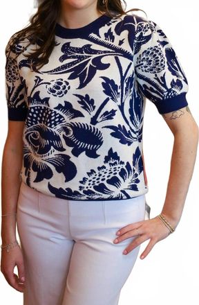 Fate Floral Motif Short Sleeve Sweater In Navy