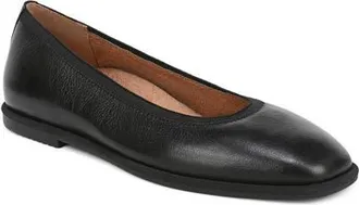Vionic Caroll 2.0 Flat in Black at Nordstrom, Size 6.5