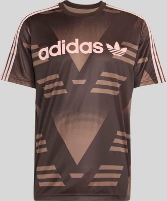 adidas Originals Regular Fit T-Shirt mit Label Schriftzug in Dunkelbraun, Gr&ouml;&szlig;e XXL