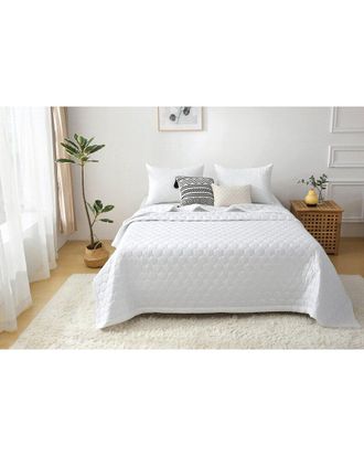 St. James Home Better Style Honeycomb Quilt Set