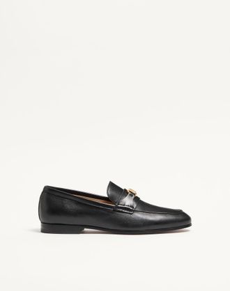 Valentino Garavani VLogo Signature nappa leather loafer Man BLACK 40.5
