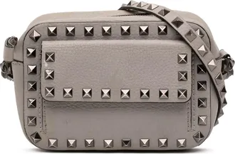 Valentino Pre-owned Valentino Pebbled Calfskin Rockstud Flap Pocket Camera Bag Ladies 9FDHTHZ3QYLE4FW8
