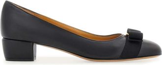 Ferragamo Black Leather Pumps