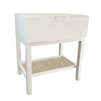 NATYAL Mesita de noche de madera maciza blanca con caj&oacute;n y balda de rafia
