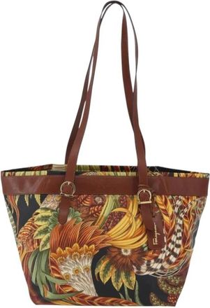 Ferragamo Pre-owned Tote Bags, female, Multicolor, Size: ONE SIZE Pre-owned Vintage Tote Bag with Artistic Print and Leather Trim