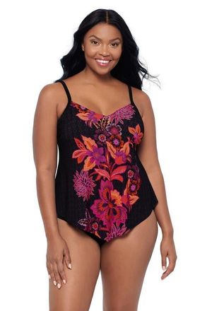 Trimshaper Hank Handkerchief Tankini Swimsuit Top in Baroque Beauty at Nordstrom, Size 14